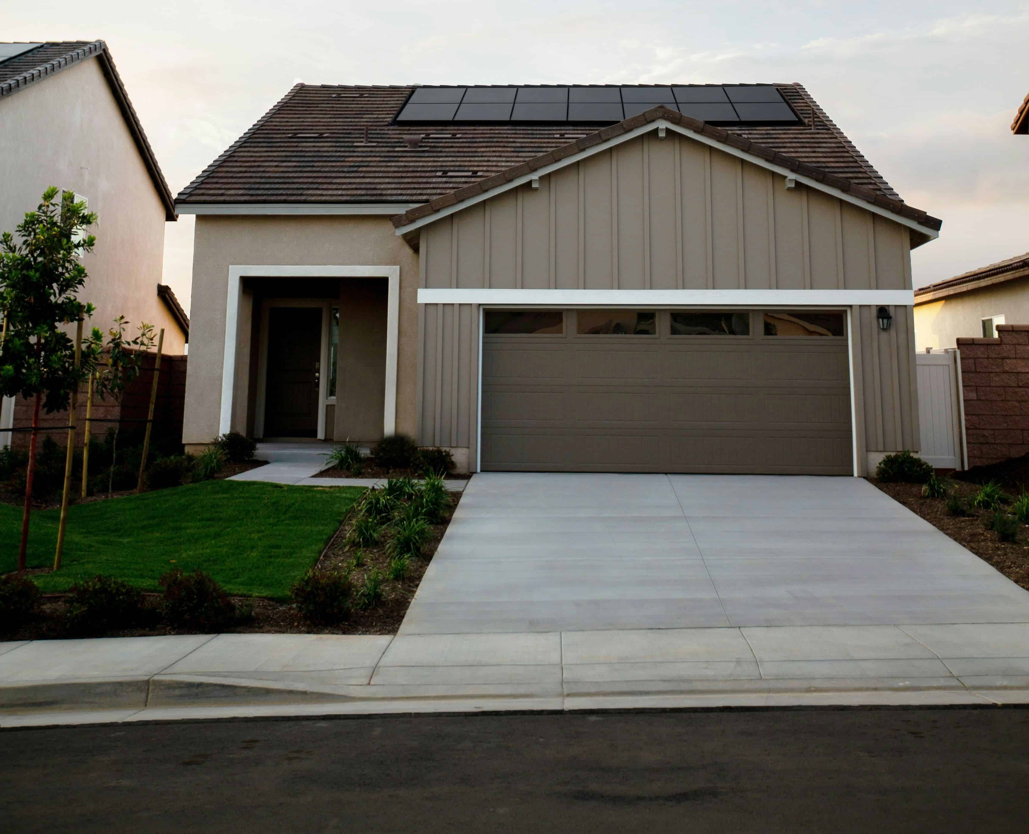 Concrete Contracting (driveways & patios) image